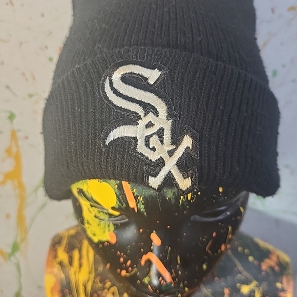 vintage white sox patch on vintage beanie USA Made - Picture 2 of 6